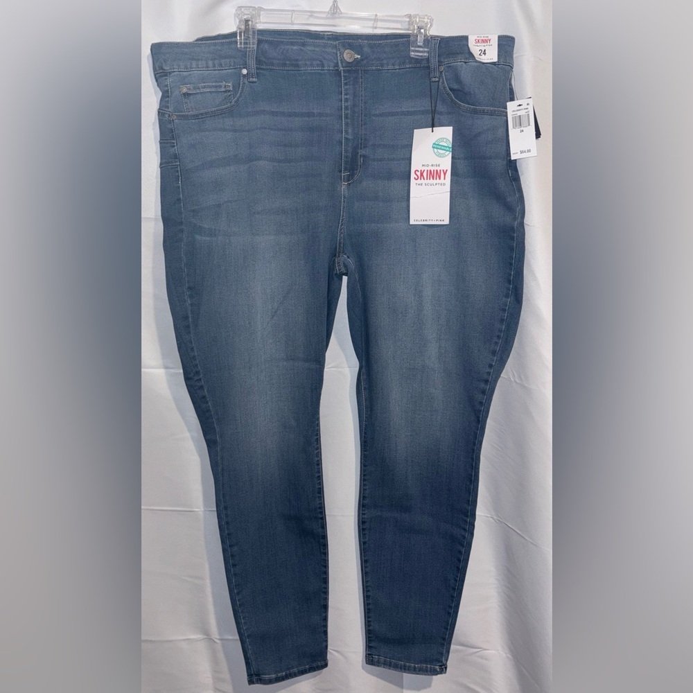 NWT Celebrity Pink The Sculpted Mid-Rise Skinny Jeans